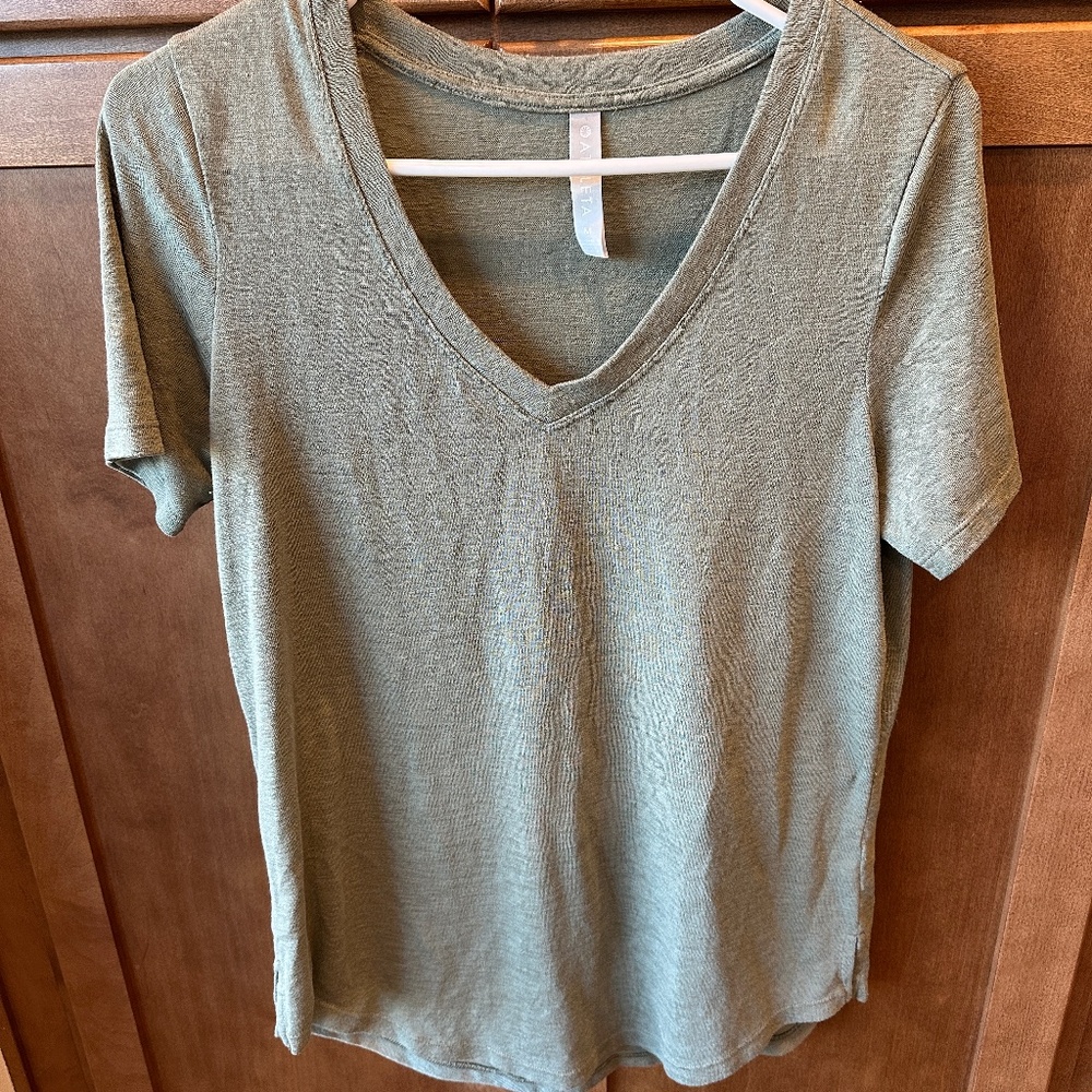Athleta Women's Short Sleeve Shirt - Medium, Green